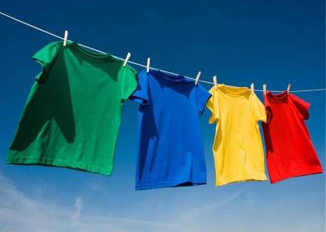 استخدم أوراق الغسيل بشكل صحيح ، واجعل الملابس المغسولة نظيفة ومشرقة